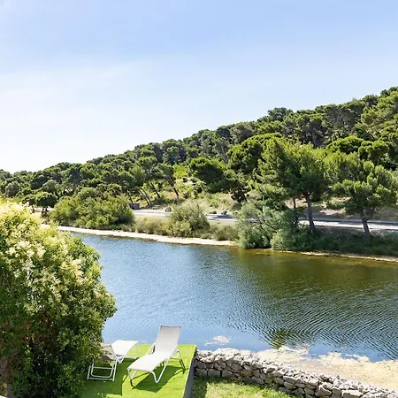 Le Phoebus Garden & Hotel Gruissan