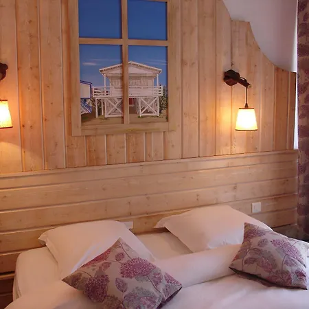 Le Phoebus Garden & 3* Gruissan