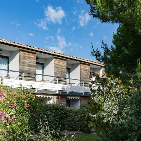 Le Phoebus Garden & 3*