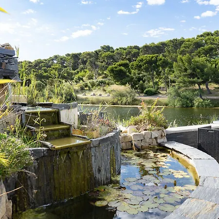 Le Phoebus Garden & Отель