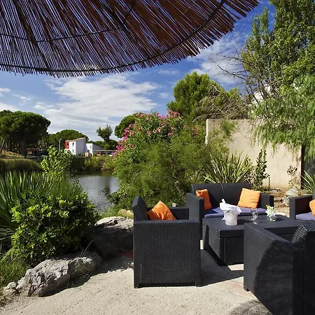 Le Phoebus Garden & Отель 3*