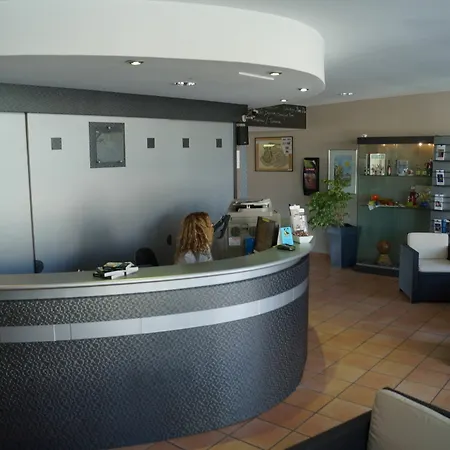 Hotel Le Phoebus Garden &