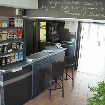 Hotel Le Phoebus Garden & Gruissan