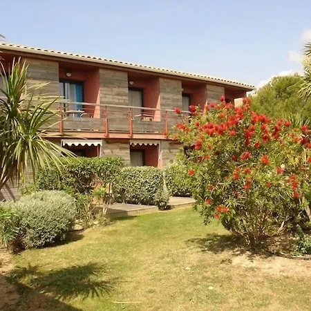 Otel Le Phoebus Garden & 3*