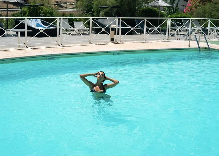 Le Phoebus Garden & 3*